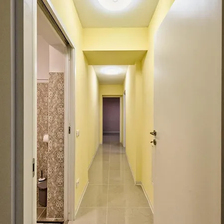 Venezia House