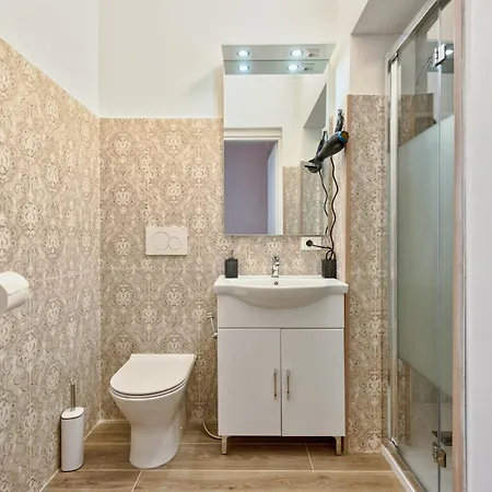 ホームステイ Venezia House *